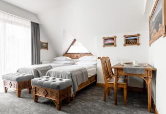 Aparthotel Bia  cza  ski has Balcony rooms