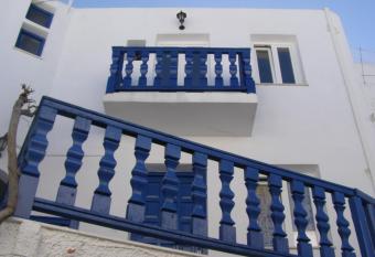 Sunloft-Paros allows 18 year olds to book a room