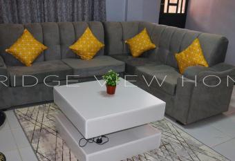 Maggie Home Stay Naivasha - Bridge View Aprt has rooms with a private hot tub