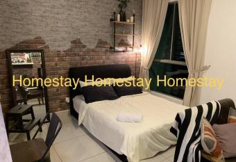 Amazing Pool View Staycation - Netflix n Sanitize6 allows 18 year olds to book a room