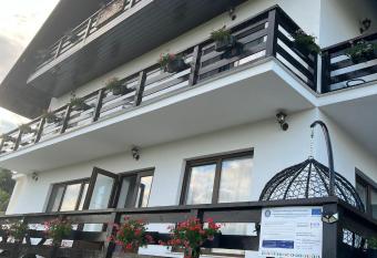 Pensiunea Agroturistica Acvila Apusenilor has Balcony rooms