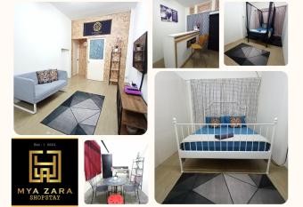 Minimalist Shop Stay @ Royal Town has Balcony rooms