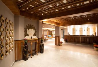 Snow Valley Heights has Balcony rooms