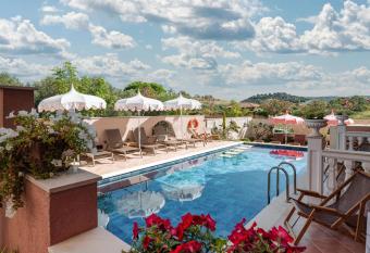 Kseynasa Suites has Balcony rooms