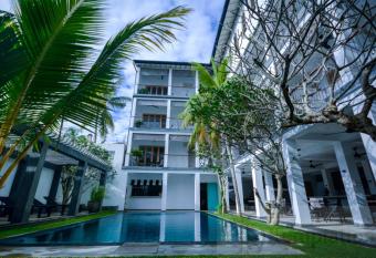 Temptation has Balcony rooms