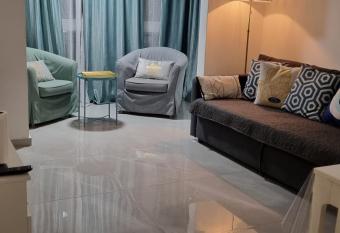 Appartement cosy entre mer et ville avec parking gratuit a proximite allows 18 year olds to book a room