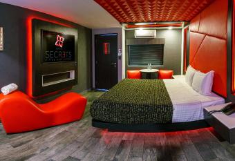 HOTEL PASSION SECRETS VILLAS AND SUITES has Balcony rooms