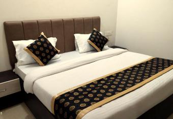 Hotel Pragatti has Smoking/Balcony rooms