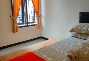 Villa Amadeo has Balcony rooms