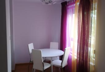 Iver apartman allows 18 year olds to book a room