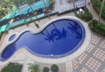 RISMA HOME STAY has Balcony rooms