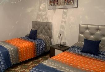 Casa Villal  n has Balcony rooms