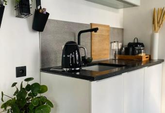 Au-Mer Maison M has Balcony rooms