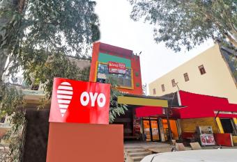 OYO Hotel King Star allows 18 year olds to book a room