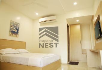 OYO 84251 Seyon Properties allows 18 year olds to book a room