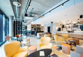 Staycity Aparthotels Frankfurt Airport allows 18 year olds to book a room