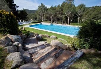 Apartaments Sol Pins ii has Balcony rooms