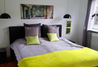 Wohnung Lichtentaler Allee has Balcony rooms