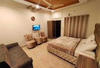 Hotel Day In Emporium has Balcony rooms