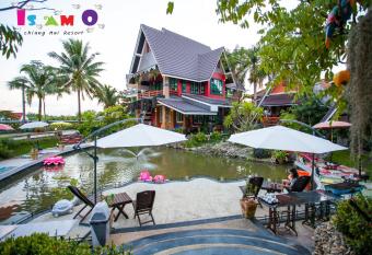 Is Am O Chiang Mai Resort allows 18 year olds to book a room