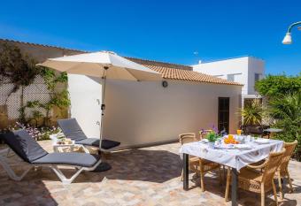 Casa Voramar Son Serra Beach has Balcony rooms