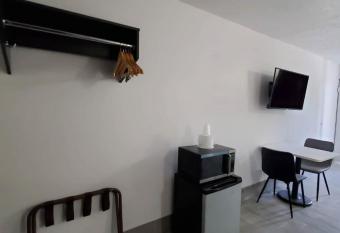 Crestview Inn allows 18 year olds to book a room