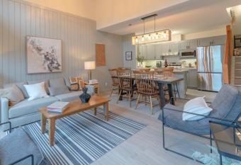 Mountain Loft Retreat, Heated Pool & Hot Tub, UG Parking, Balcony, WiFi! has Balcony rooms