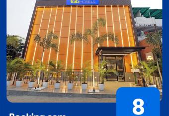 FabHotel Oasis Yellow Courtyard allows 18 year olds to book a room