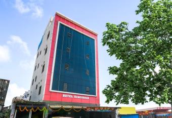 OYO Hotel Rameshwar allows 18 year olds to book a room