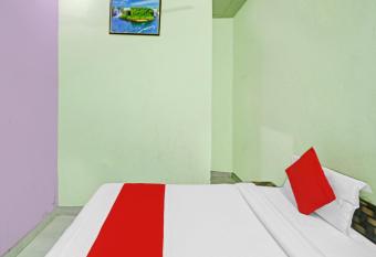 Hotel O Maharaja allows 18 year olds to book a room