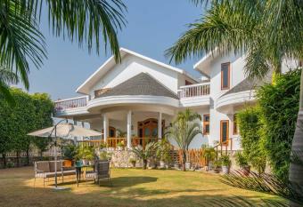 StayVista at The Willowfield allows 18 year olds to book a room