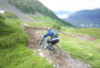 Chalet Gallery - Enjoy Two Units with this Chalet in the Heart of Alyeska - Walk almost anywhere! allows 18 year olds to book a room