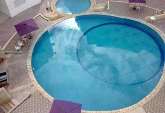 BOUZNIKA Z1 allows 18 year olds to book a room