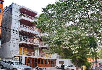 Hotel Silver Saffron Near Paschim Vihar Metro Station has Balcony rooms