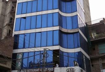 Al Nazir Hotel has Balcony rooms