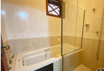 Casar  o Primavera has rooms with a private hot tub