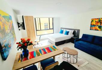 Toscana LOFT - Apartasuites has Balcony rooms