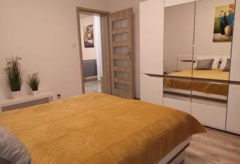 Apartament Marzenie 2 - Opole allows 18 year olds to book a room