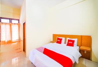 OYO 90821 Gajah Mada Guest House Syariah allows 18 year olds to book a room