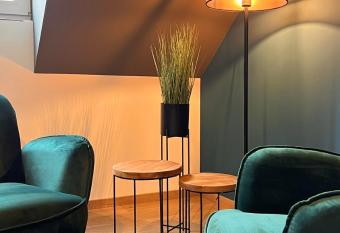 H-85 SUITES Level 5/9 allows 18 year olds to book a room