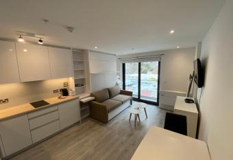 Modern Studio Apartment at The Hub has Balcony rooms