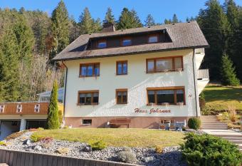 Haus Johanna has Balcony rooms