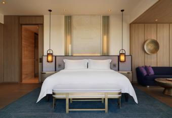 City of Dreams Mediterranean - Integrated Resort, Casino & Entertainment allows 18 year olds to book a room