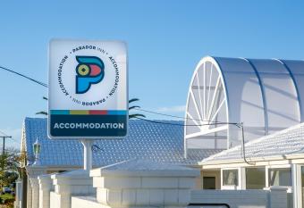 Parador Inn by Adelaide Airport has Balcony rooms