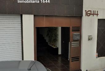 Consulta Neuropsicologica allows 18 year olds to book a room