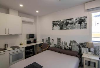 Suite oslo has Balcony rooms