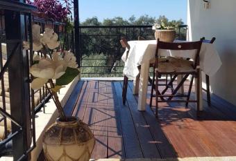 COZY HOME Sivota has Balcony rooms