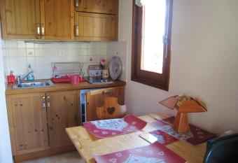 Appartement d une chambre a Bernex a 50 m des pistes avec balcon et wifi has Balcony rooms