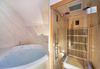 La stanza segreta platinum has Balcony rooms