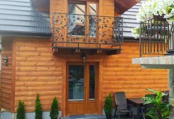 Domek Fafik has Balcony rooms